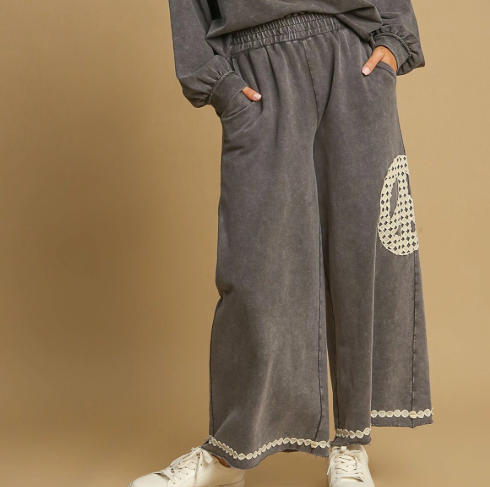 Peaced Out Charcoal Pant