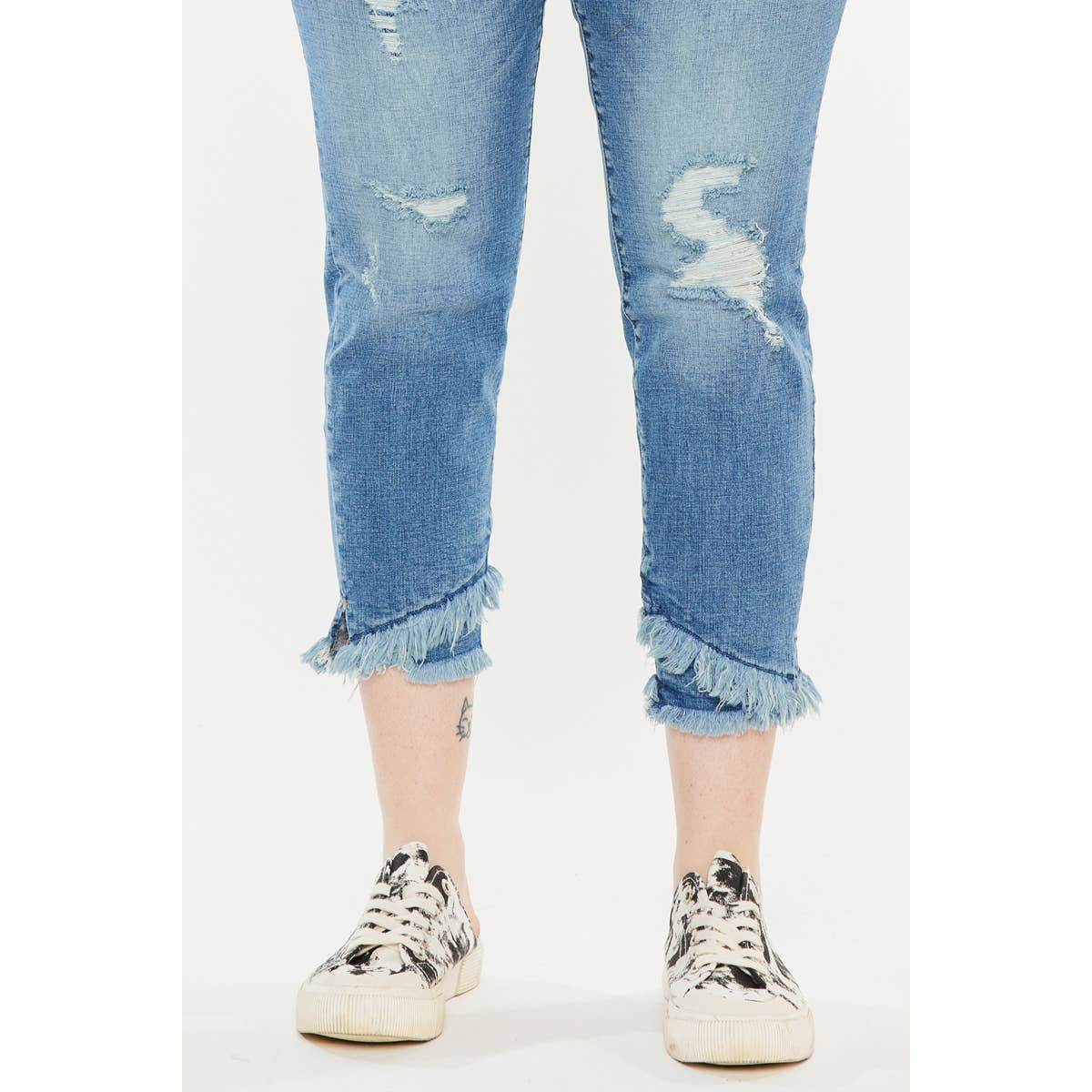 Distressed Ankle Skinny - PLUS