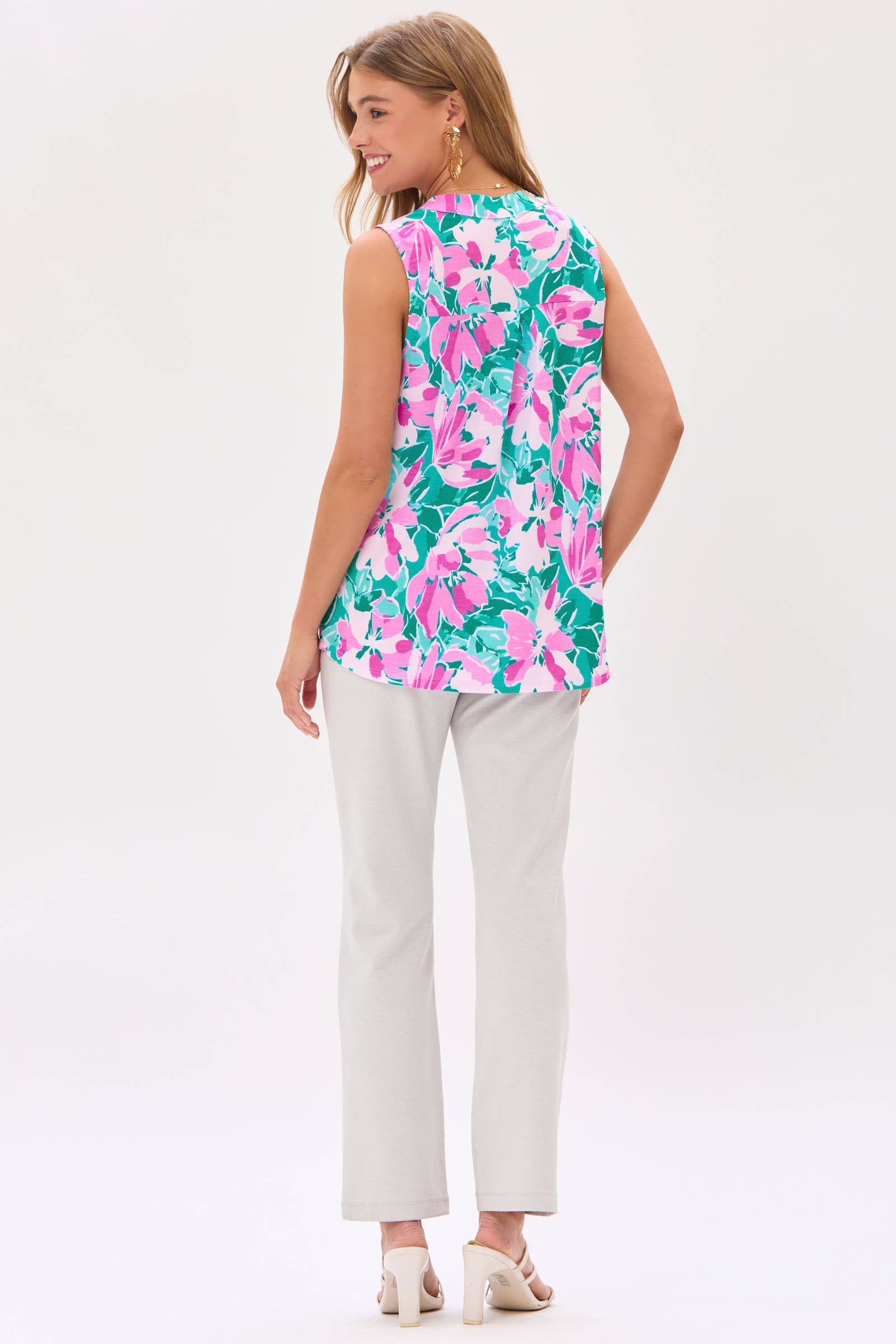 Hawaii Carefree Sleeveless Top