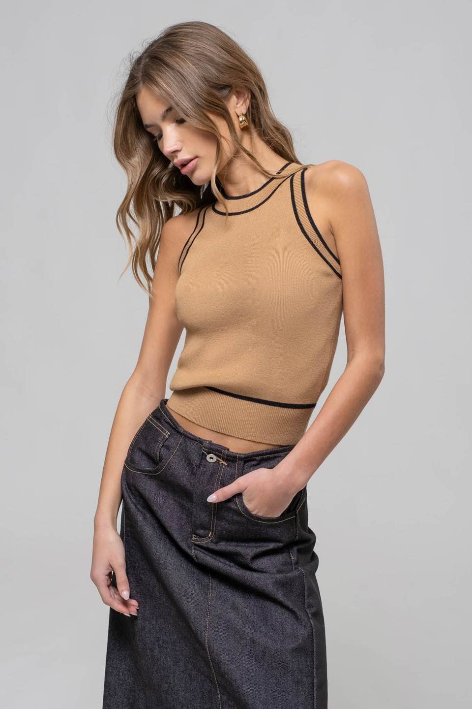 The Courtney Contrast Hight Neck