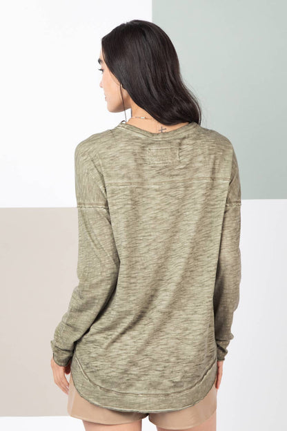 Raw Edge Detail Knit Top
